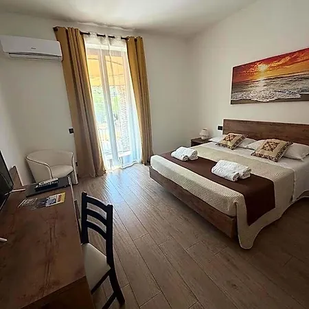 Bed & Breakfast Ermes 4*